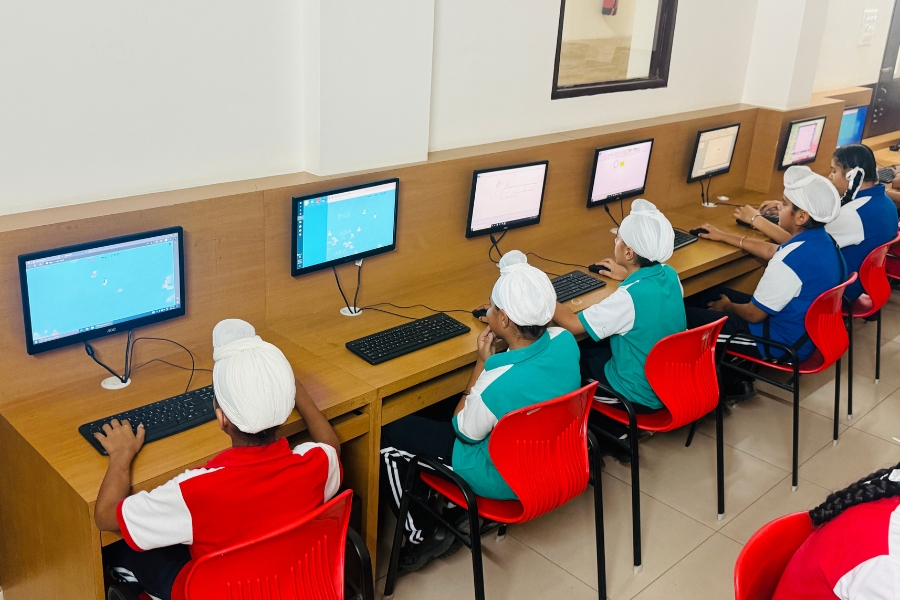 Computer Lab (2)
